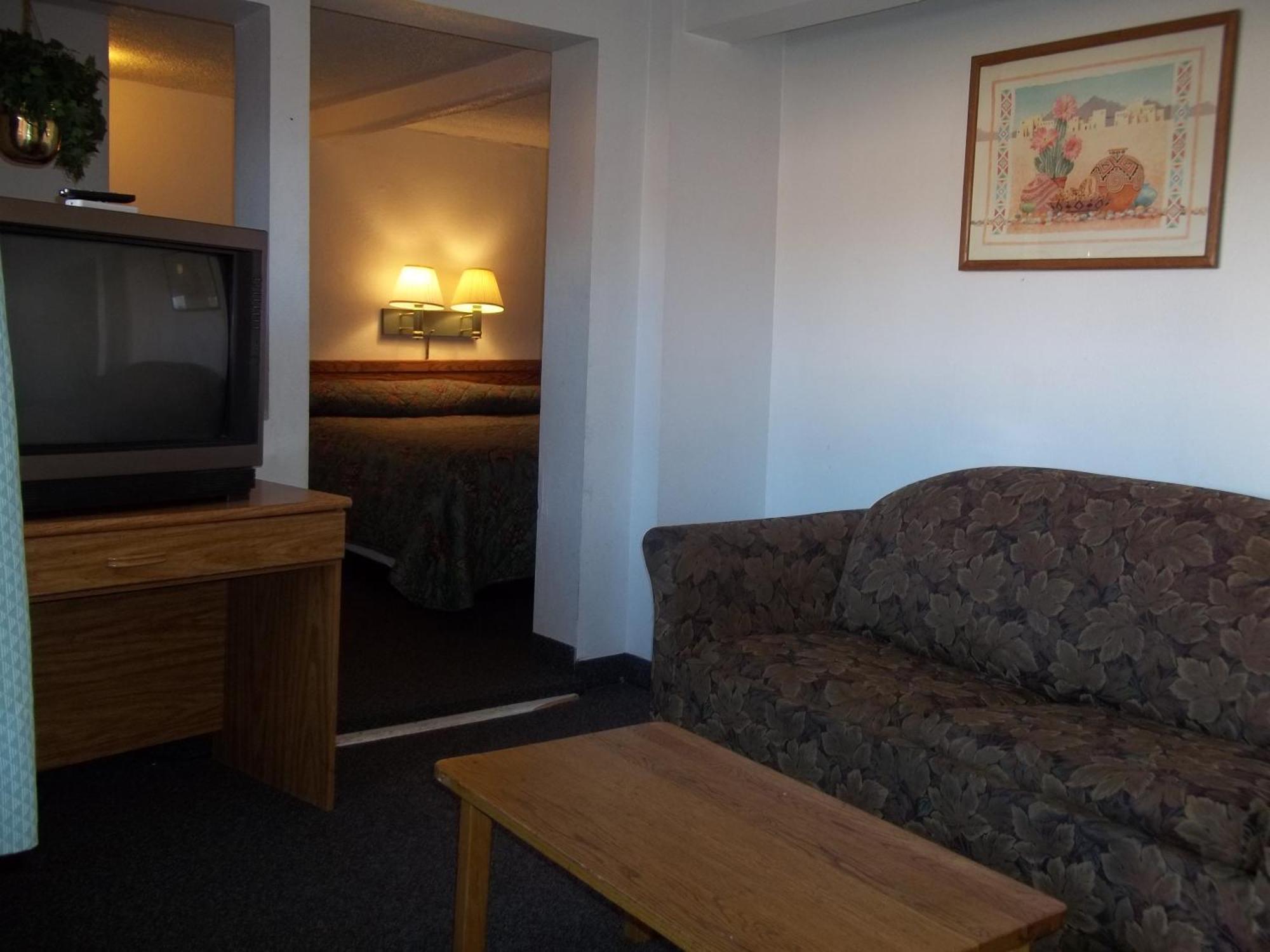 National 9 Inn Sand Canyon Кортес Экстерьер фото