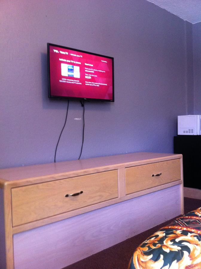 National 9 Inn Sand Canyon Кортес Экстерьер фото